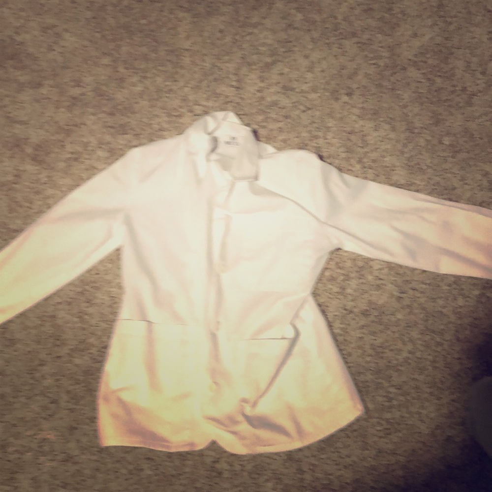 White jacket never worn great condition